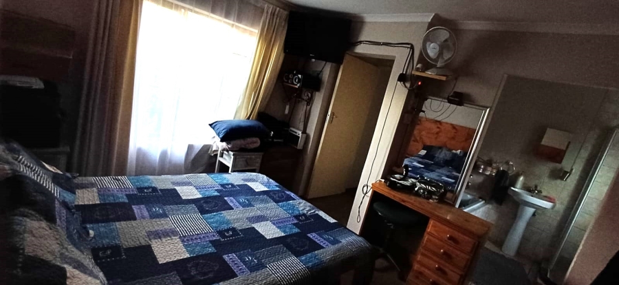 3 Bedroom Property for Sale in Vaalpark Free State